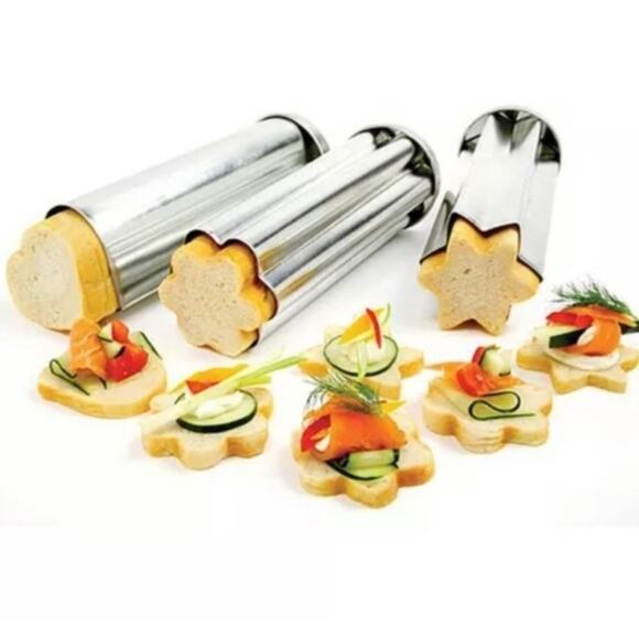Pampered Chef Bread Tube New in Box Star Heart Discontinued Set of 2 Vintage - Picture 2 of 16
